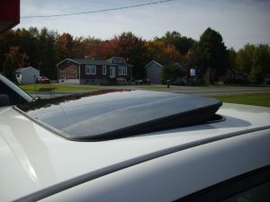 Honda Fit-  Toit ouvrant 700