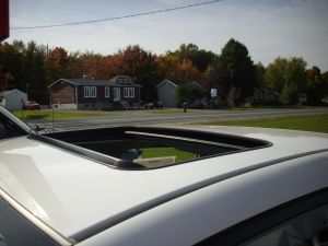 Honda Fit-  Toit ouvrant 700